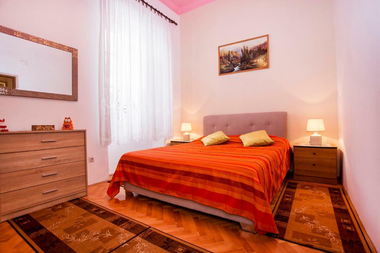 Emanuel Apartman Pula Exteriér fotografie