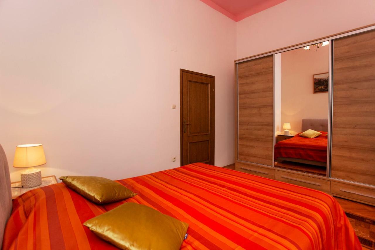 Emanuel Apartman Pula Exteriér fotografie